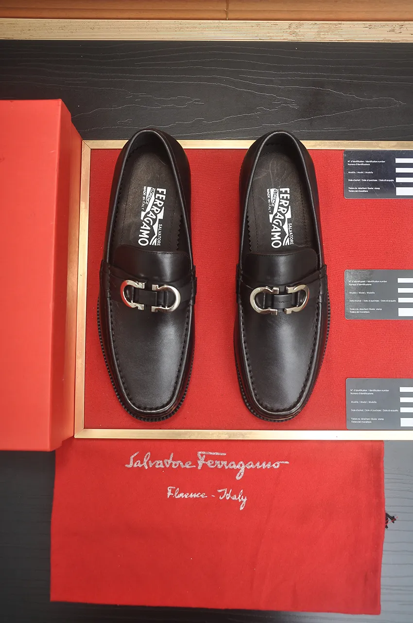 Men's Men's Shoes💰560💶[[HERMES]] (High-end Niuli) New 🍀 HERMES - top version of Ferragamo's classic casual leather shoes! Made of imported original cowhide, the inner top layer is comfortable cowhide lining! Original wear-resistant rubber outsole! High quality products! Code number 38-45 (45 customized)